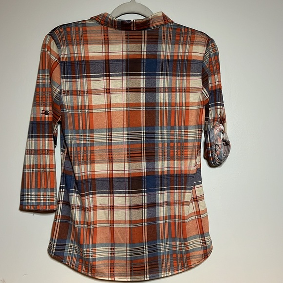 Button down shirt - Picture 4 of 4